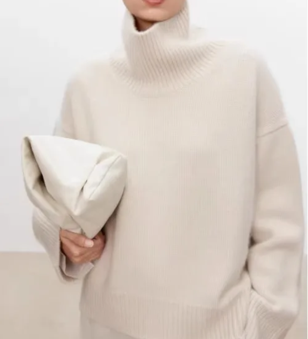 Anneliese | Cable-Knit Turtleneck Sweater