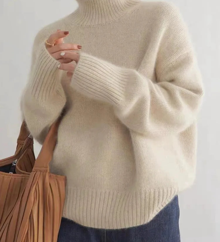 Gabriela | Cashmere Turtleneck