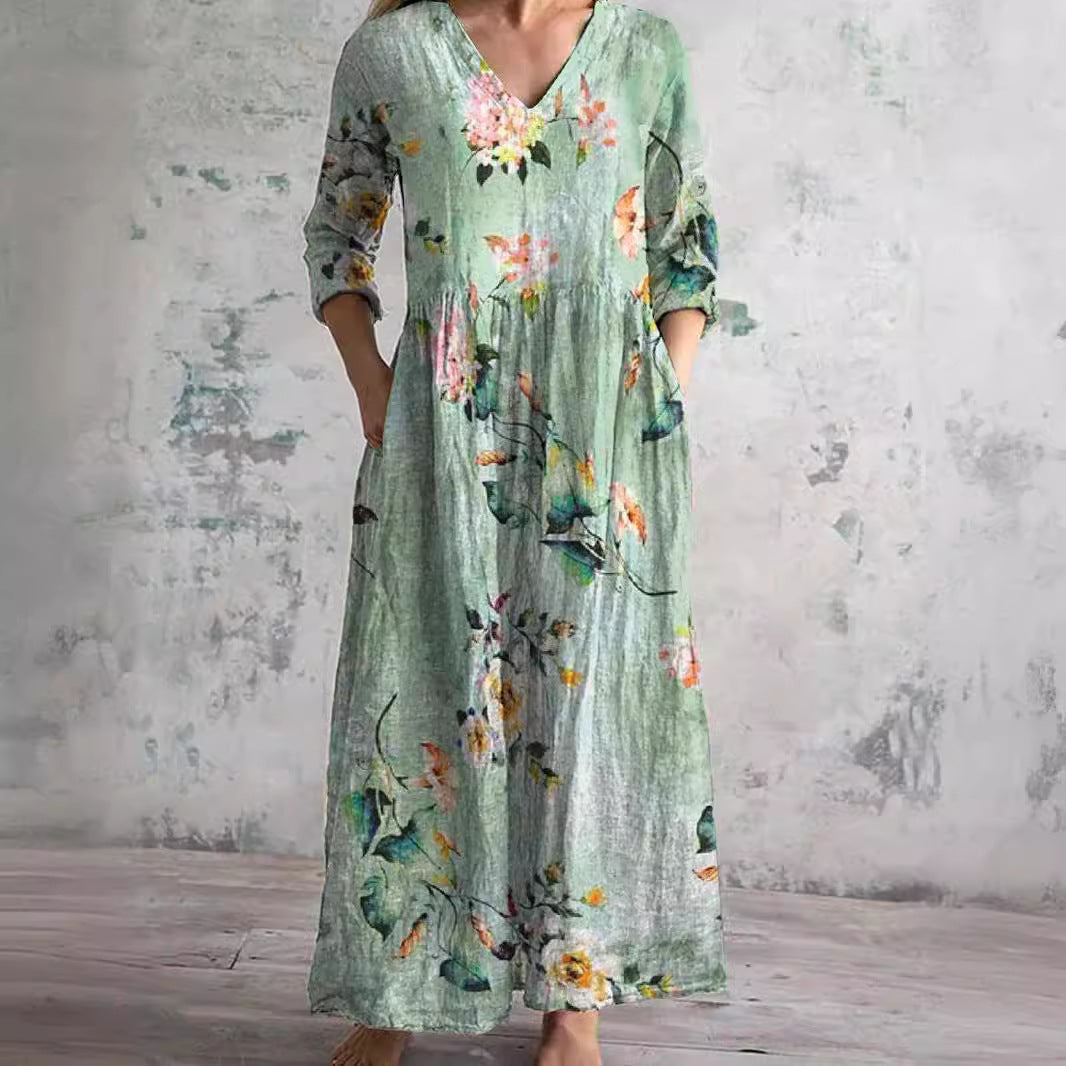 Dearyn | Maxi Dress with V-Neck and Floral Pattern