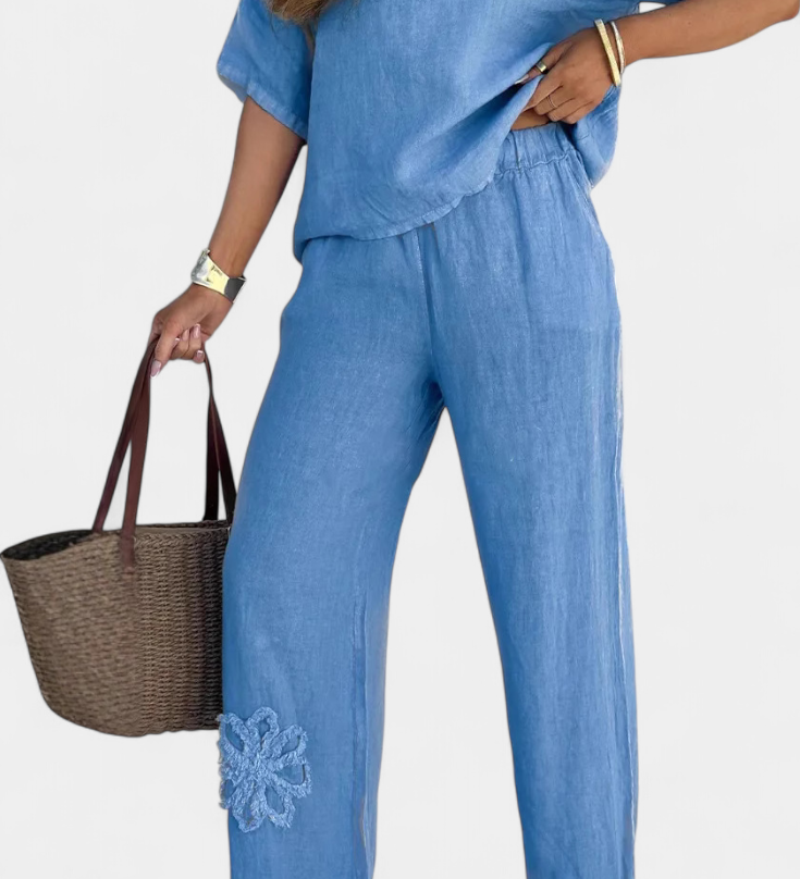 Natalia | Embroidered Linen Set