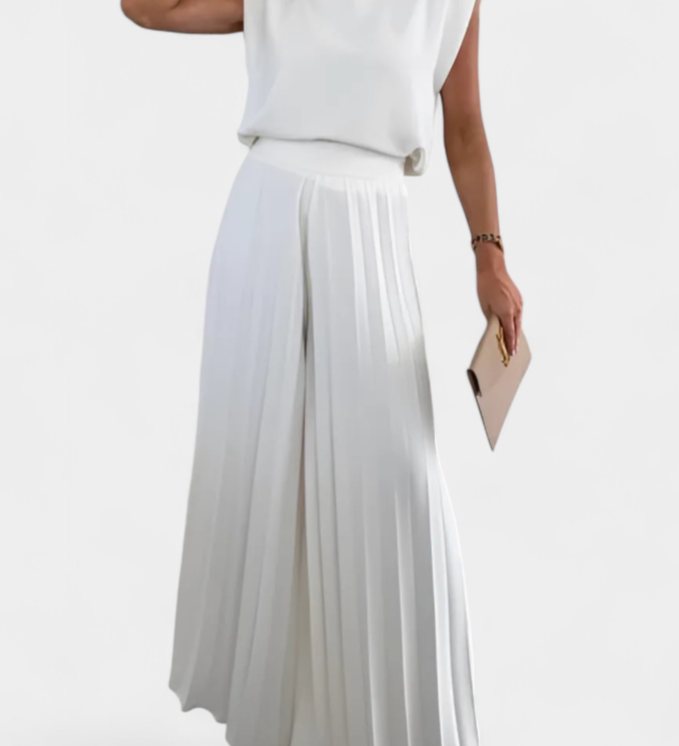 Liora | Backless Top & Wide-Leg Pleated Set