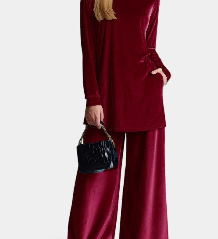 Tifenn Velvet High-Top Sneakers and Split Pants with High Collar