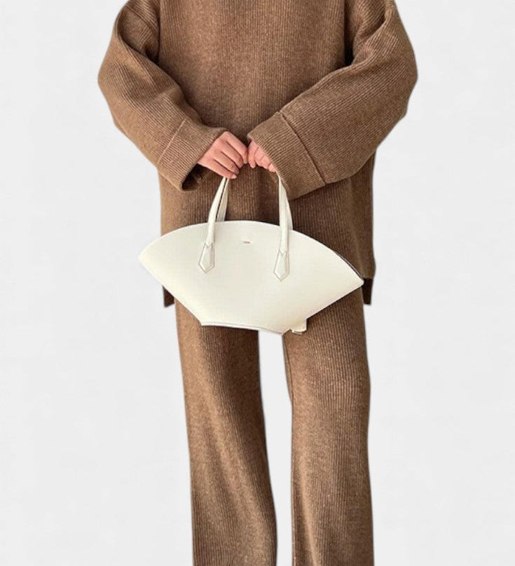 Quirina | Round Neck Top and Flowing Pants