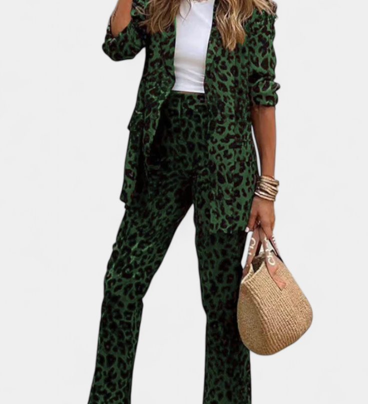 Nusa Tailored Blazer with High-Waisted Leopard Print Trousers